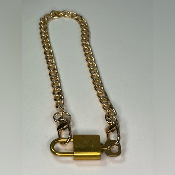 Authentic Louis Vuitton Lock and Key on Chain #323 - Picture 2 of 7